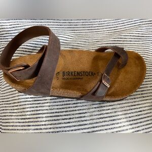 Brand new Birkenstock size 39 (8 Women 6 Men)